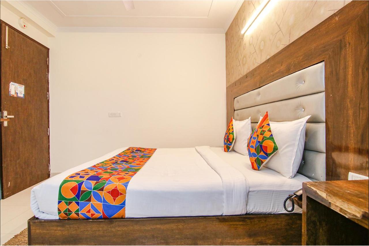 Fabhotel Airport Avalon Near Igi Airport New Delhi Exterior photo
