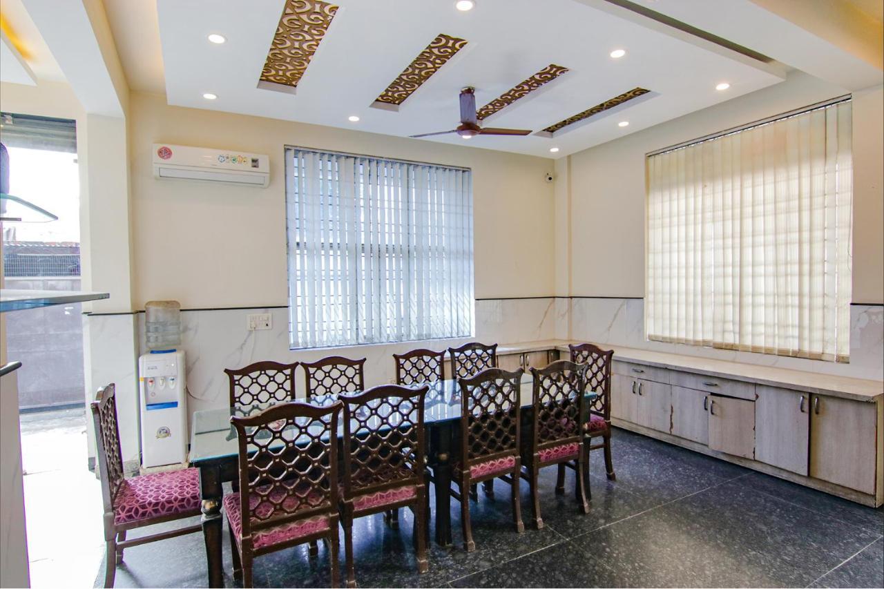Fabhotel Airport Avalon Near Igi Airport New Delhi Exterior photo